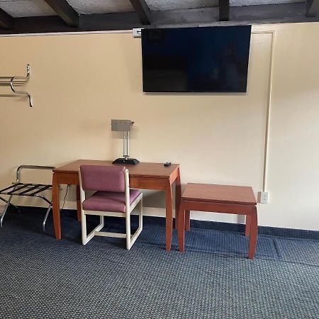 Budget Inn - Madison Ngoại thất bức ảnh